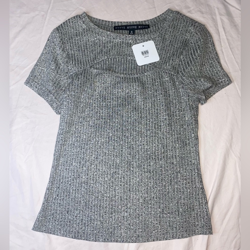 *NWT* hyfve gray open top design tee|kelsi’s kloset